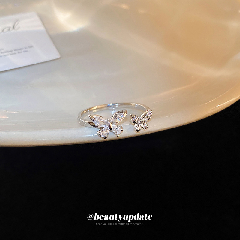 Circón mariposa anillo abierto Corea del Sur Dongdaemun lujo ligero anillo de dedo índice nicho moda alto sentido anillo femenino al por mayor