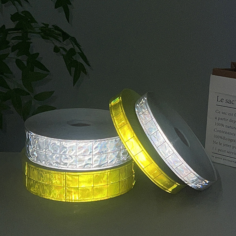 PVC lattice reflective material labor protection clothing accessories warning webbing high brightness crystal color reflective strip wholesale PVC lattice reflective material labor protection clothing accessories warning webbing high brightness crystal color reflective strip wholesale