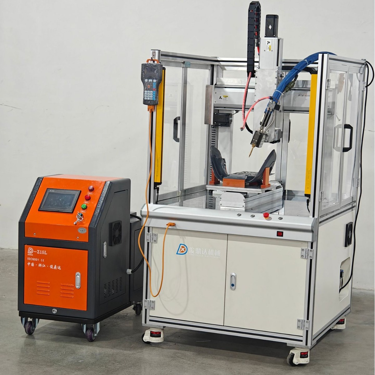 三轴X,Y,Z,喷胶机，热熔胶点胶机，套中人点胶机 ，