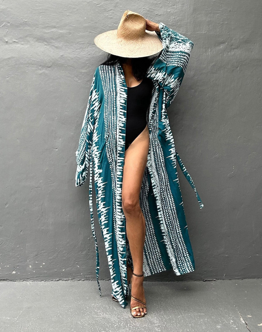 European And American Rayon Water Print Beach Cover up Sexy Loose Cardigan Swimsuit Bikini for Women_ecoleips.com
