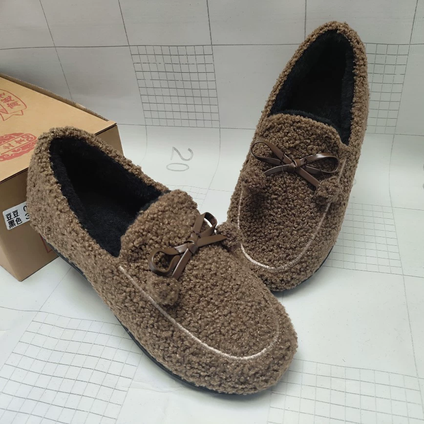 Зимняя хлопковая обувь на флисовой подкладке Нескользящая теплая хлопковая обувь на мягкой подошве без шнуровки Модная хлопковая обувь Doudou Обувь Мао с двойной пряжкой в Корейском стиле