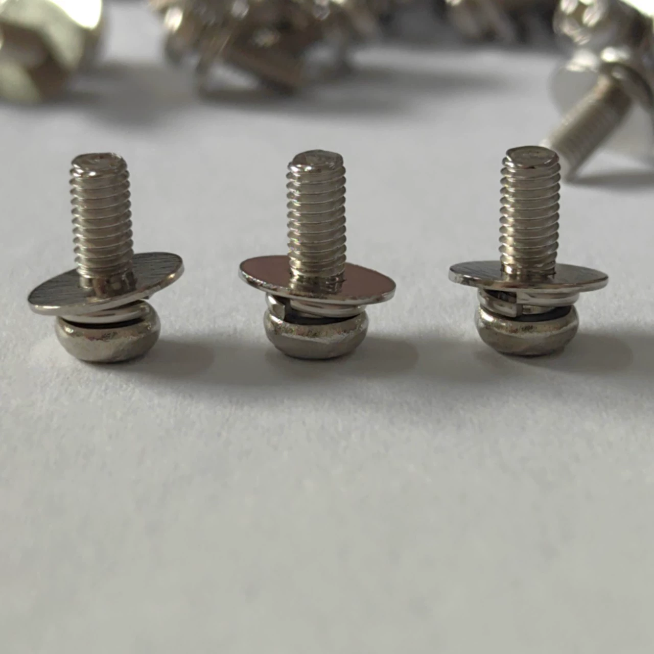 Никелирование 9074.8 Три комбинации винт крестовый круглый головка комбинированный винт диск головка с плоской подушкой Комбинированный винт