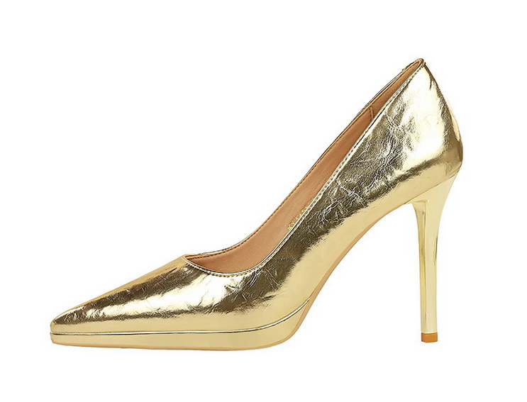 Vintage vízálló platformos magassarkú női, vékony sarkú, sekélyen szárt, hegyes, participő nőknek._voghion.com