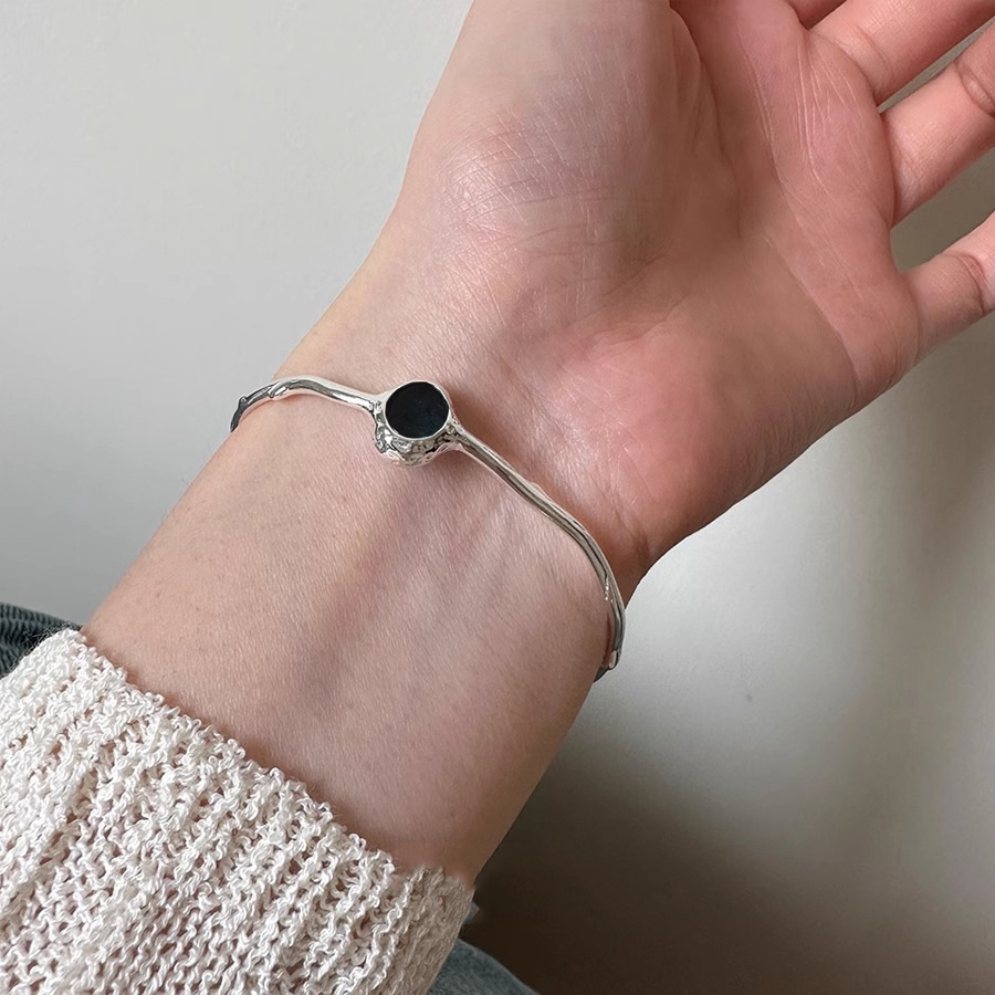 Fashionable small sapphire women's bracelet, design universal jewelry, Korean style, light luxury style, high-quality style 2