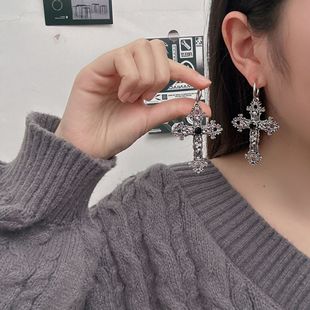 ���ڸ����Lʮ�ּܶ��hŮ����F���p��С���OӋ�߼��К��|������