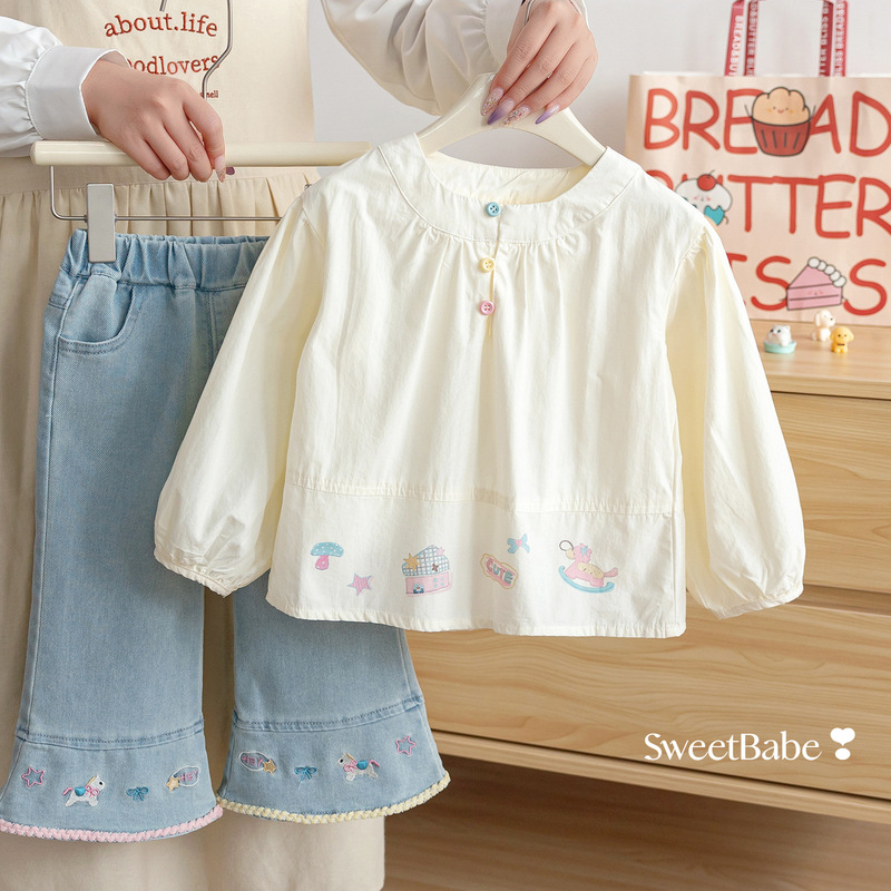 Girls' New Autumn Outfit Korean Style Cute Cartoon Print Shirt Sweet Doll Shirt and Jeans Two-Piece Set Trendy Girls' New Autumn Outfit Korean Style Cute Cartoon Print Shirt Sweet Doll Shirt and Jeans Two-Piece Set Trendy