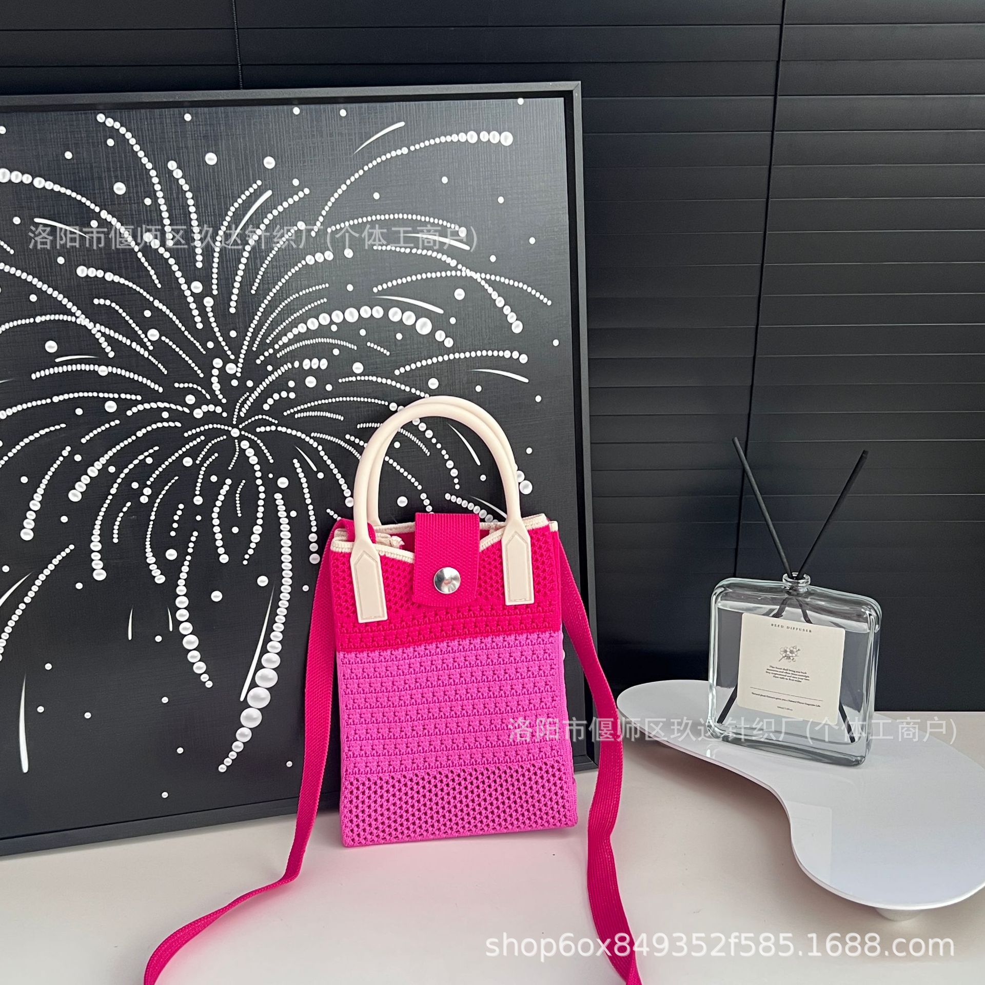 J-중공 더블 로즈 레드