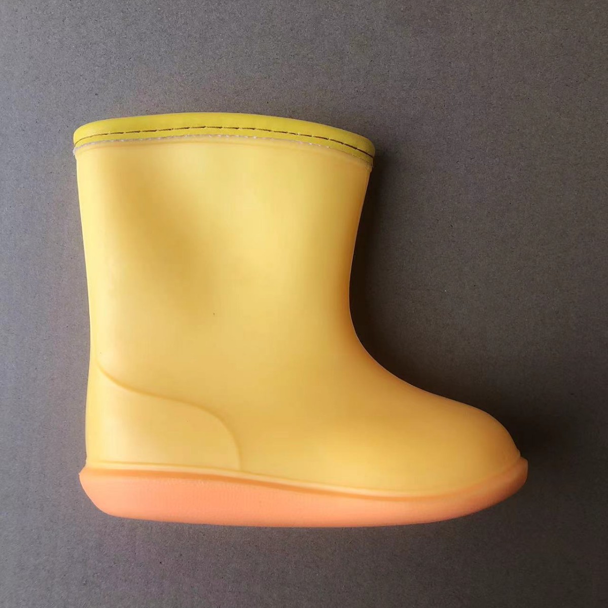 Wide-Toe Kidsren's Rain Boots for Boys and Girls, Baby Rain Boots for Infants and Toddlers 1-6 Years Old, Water Shoes, Rubber Shoes, Water Shoes, Spring and Summer