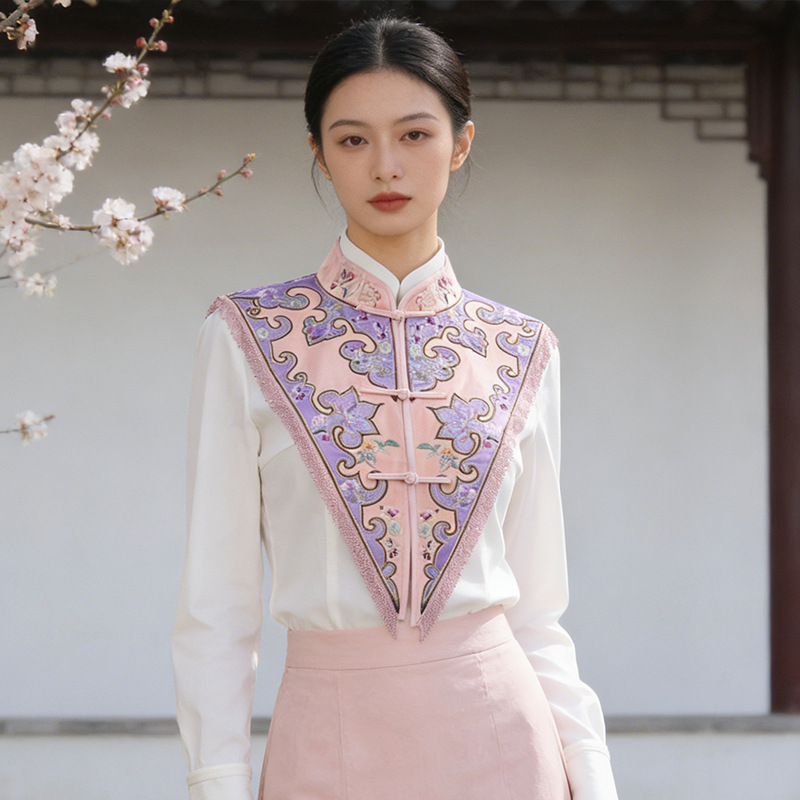 Versatile Fake Collar Cloud Shoulder Cape, New Chinese Style High-End Hanfu Ancient Costume Shawl Decoration for Women, Fashionable Spring and Autumn New Model