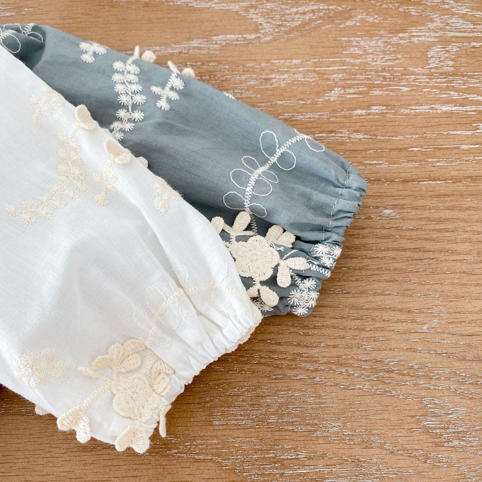 2024 Spring Girls' Long Sleeve Doll Collar Flower Embroidered Skirt+Romper Creeper Bodysuit sisters Dress_voghion.com