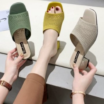 Женские босоножки на высоком каблуке, лето 2025, новая корейская модель, трикотажная верхняя часть, модная однотонная обувь больших размеров, оптом