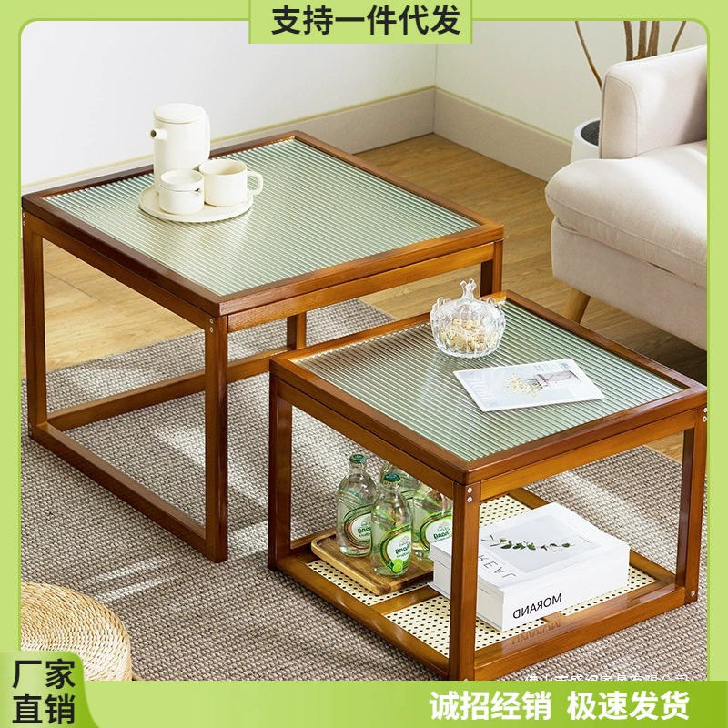 Боковой столик, небольшой журнальный столик, боковой шкаф для дивана, круглый стол, квадратный стол, мини-угловой столик, прикроватная тумбочка, стеллаж для хранения, мобильный балкон