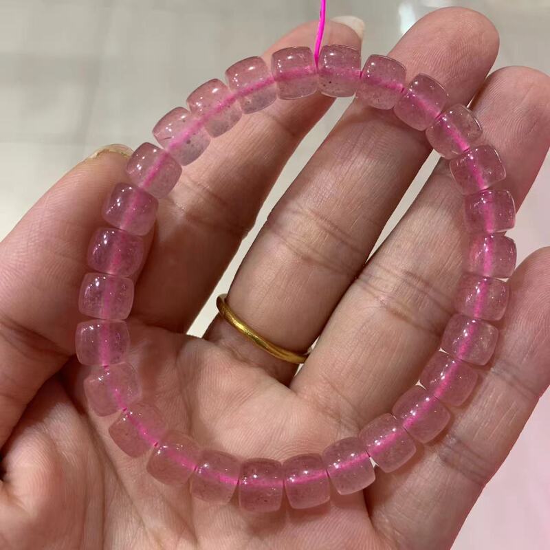 Natural Strawberry Crystal Bracelet Seiko Straight Cut Red Strawberry Green Strawberry Return Round Bracelet 7.5mm Factory Wholesale