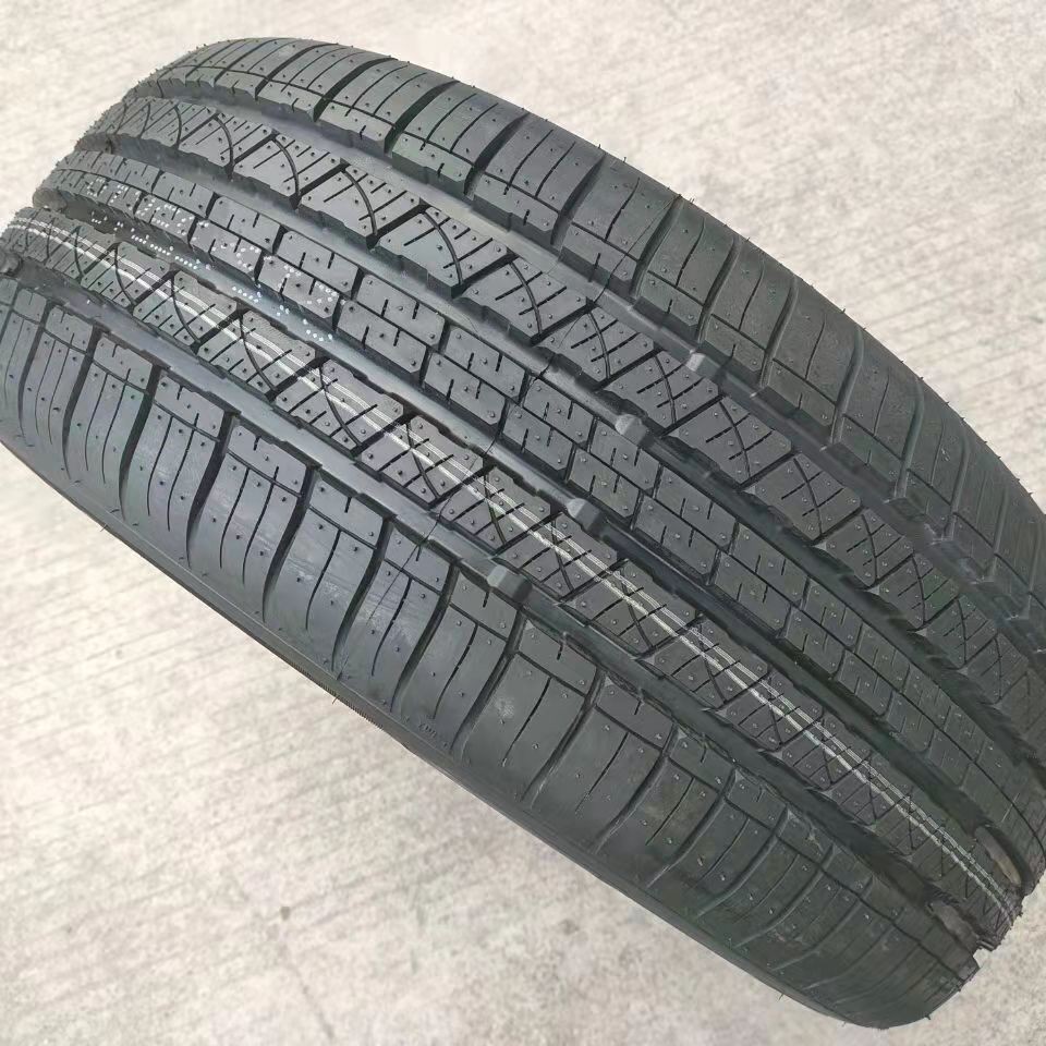 Linglong Tire 225/50R18 95v Original Pentium B70 Jetta VS5/7 Zhongtai T500 2255018