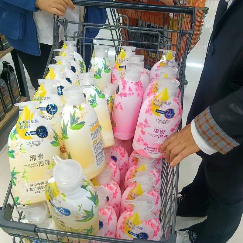 卸売980ml大ボトルシャワージェル、香水タイプ、香り長持ち、桜の香りのシャワージェル、特大ボトル|undefined