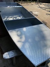 �Ӻ��¿��FƤ��~���O���Bֳ���~�F��С�ʹ����W��ͧ�������M��