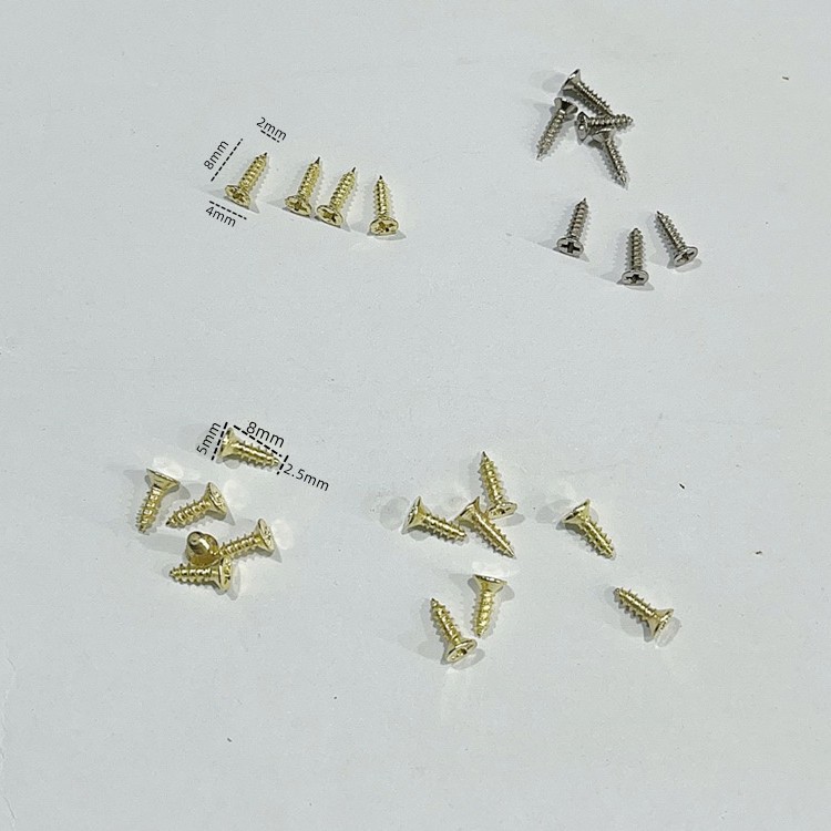 大量现货供应十字螺丝  梅花螺丝  平头螺钉     紧固件M 2.5X8