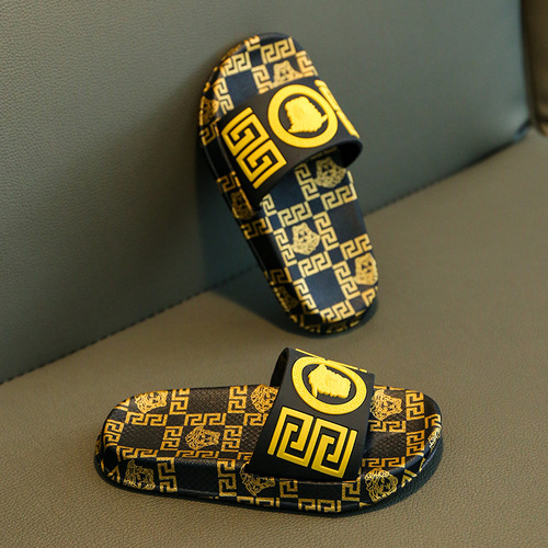 Children's slippers, men's summer fashion outer wear, parent-child Internet celebrity casual sandals, children's boys and girls' beach slippers