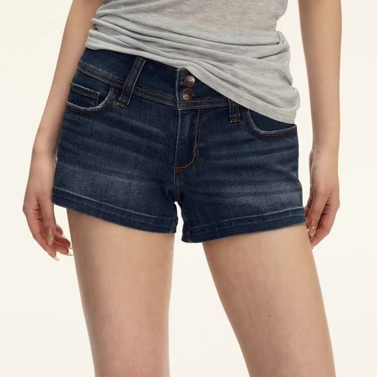 American Retro Sexy Sexy Low-Waist Denim Shorts for Women 2025 Summer New Style Leg-Lengthening Butt-Covering Elastic Hot Pants American Retro Sexy Sexy Low-Waist Denim Shorts for Women 2025 Summer New Style Leg-Lengthening Butt-Covering Elastic Hot Pants