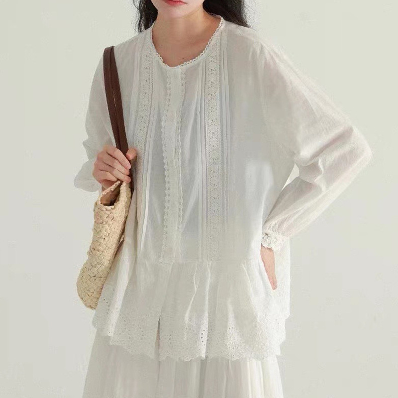 Japanese and Korean Style Lace Hollow Shirt New Cotton Round Neck Embroidered Doll Shirt with Front Buckle Loose Lantern Sleeve Blouse Japanese and Korean Style Lace Hollow Shirt New Cotton Round Neck Embroidered Doll Shirt with Front Buckle Loose Lantern Sleeve Blouse