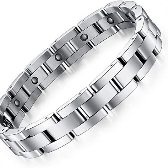 Men's fashionable accessory