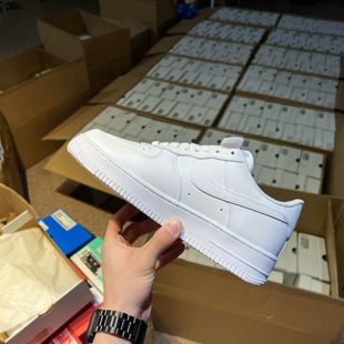 �羳��������|�����܊һ̖AIR�͹ż��ڰ�AF1��Ů��Ь�\�����eЬ