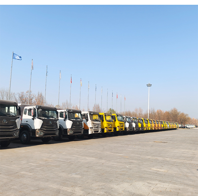 Used Sinotruk Howo Dump Truck, Four-Wheel Drive, Eight-Wheel Drive, Self-Loading Engineering Vehicle, Howo Dump Truck, Tipper Truck, Supports Test Drive
