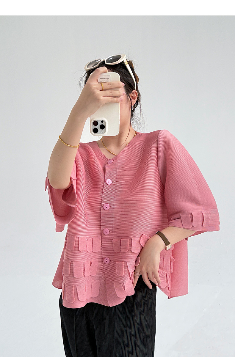 Áo cardigan nữ dáng váy xếp ly tay ngắn phối dáng rộng — Màu đen chi tiết 1