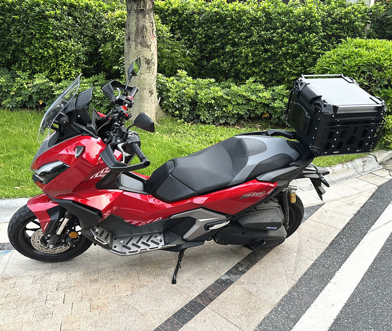 45L Motorcycle Armored Tail Box, Aluminum Alloy Tail Box, 55L Multifunctional Portable Trunk with Base Plate for Electric Vehicles