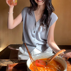 时髦腔调｜黑色v领无袖针织马甲背心女气质坎肩开衫上衣