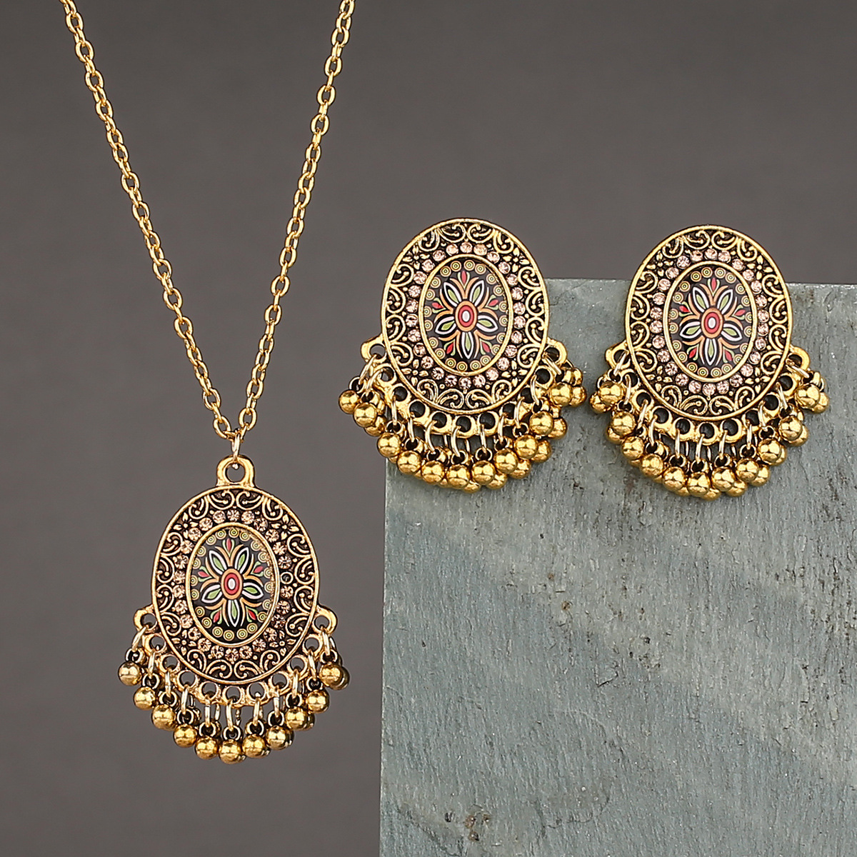 Oval Pattern Retro Oval Alloy Plating Women's Earrings Necklace
