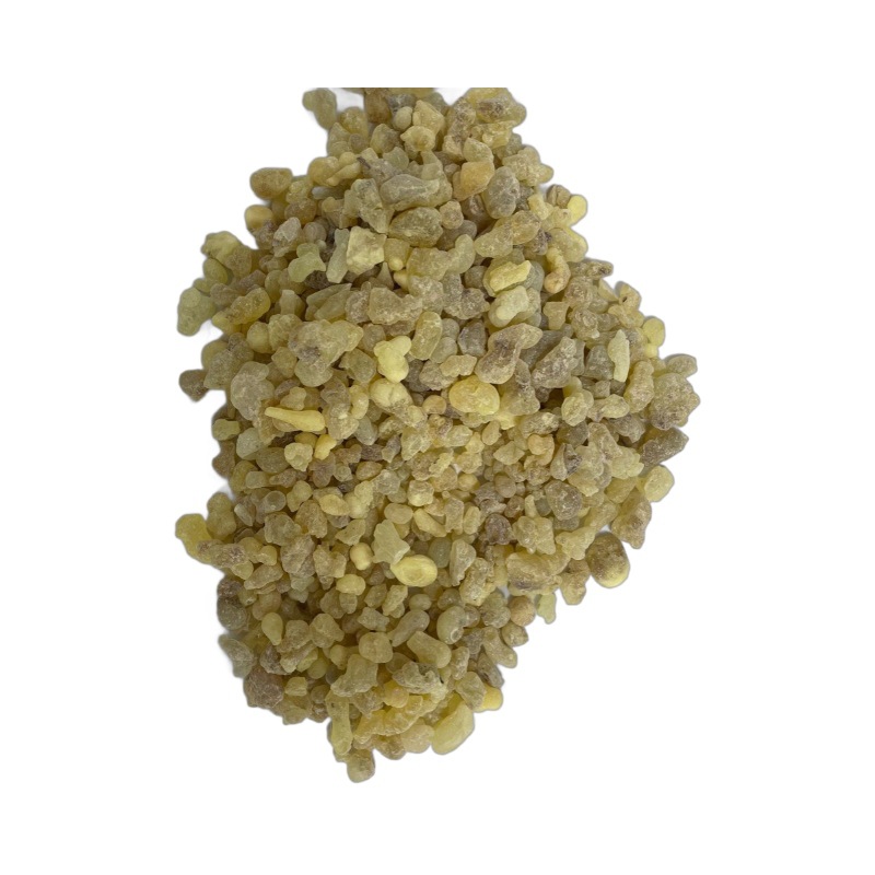 Authentic Somali frankincense has a high oil yield and a fragrant citrus and lime aroma similar to Omani green milk. 3