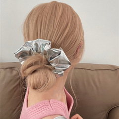 2023新款設計感韓系銀色發圈高級氣質大腸圈皮質極簡蝴蝶結彈簧夾