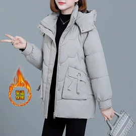 时尚休闲套装;女式夹克;女式T恤