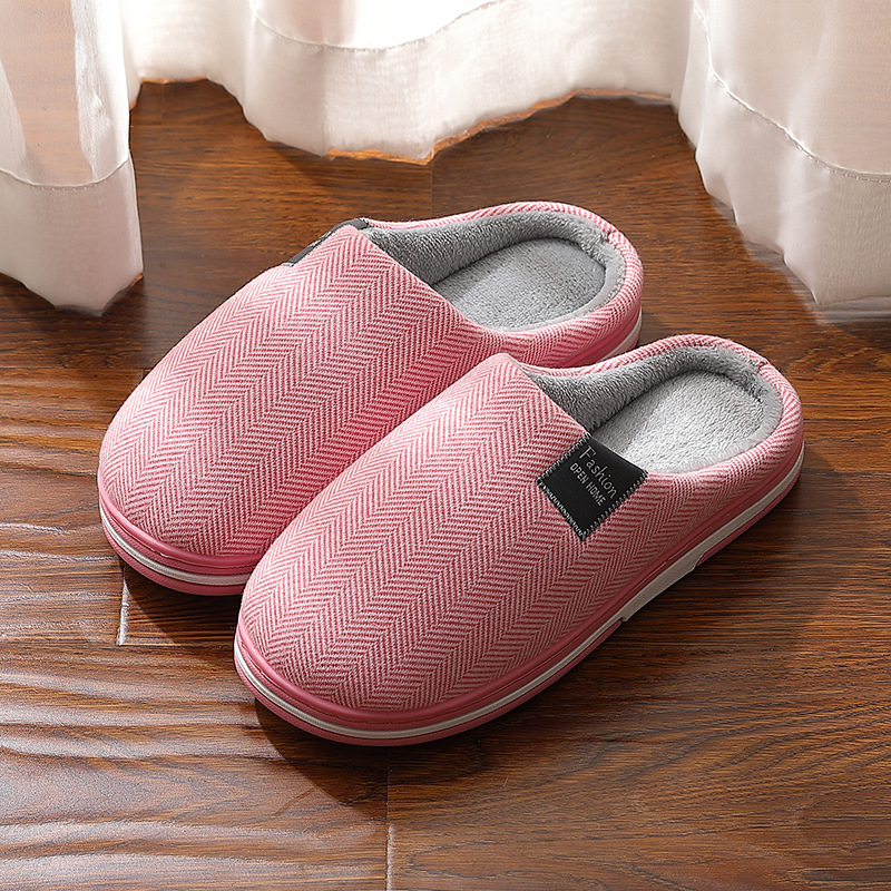 Zapatillas de algodón para mujeres Otoño e Invierno hogar interior de suela gruesa antideslizante cálido furry zapatillas de confinamiento para hombres invierno
