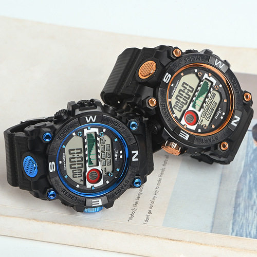 New Electronic Watch Multifunction Outdoor Sports Watch for Middle School Students, Couple's Edition, Factory Wholesale
