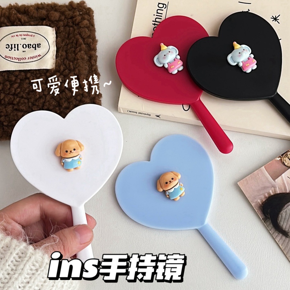 Nuevo estilo pequeño estilo ins, espejo de mano conveniente, corazón de niña, espejo de maquillaje al aire libre, espejo de maquillaje, artículo de moda