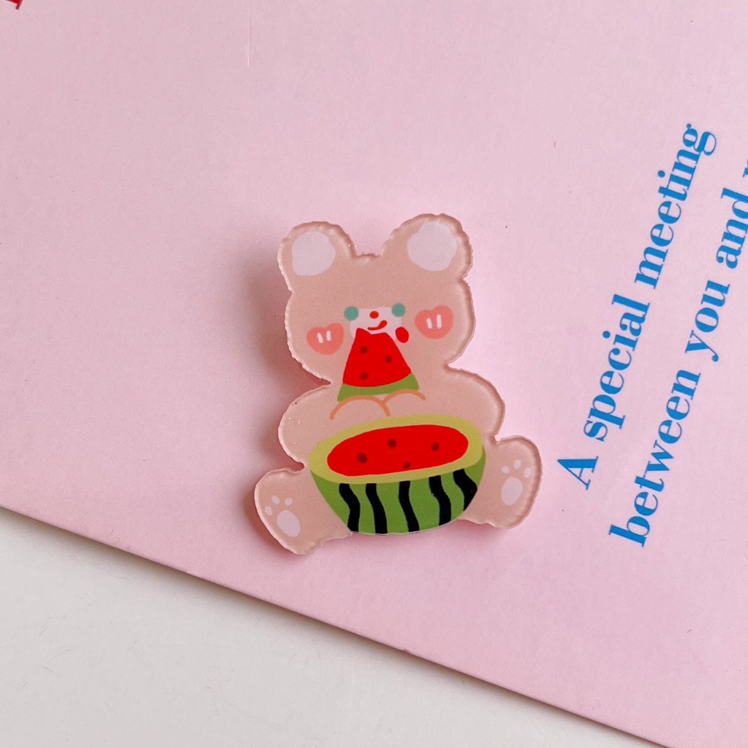 Tengyi ins viento lindo de dibujos animados acrílico cachorro broche insignia al por mayor ropa bolso colgante joyería pin