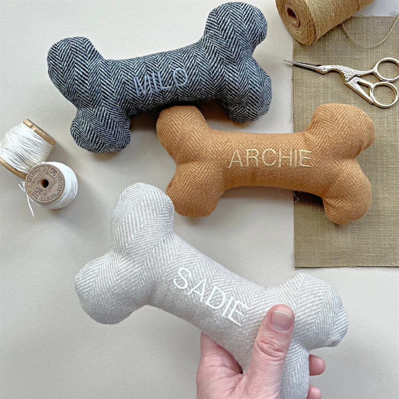 Creative cotton wool pet dog toy bone-shaped durable dog toy creaking pet toy gift Creative cotton wool pet dog toy bone-shaped durable dog toy creaking pet toy gift
