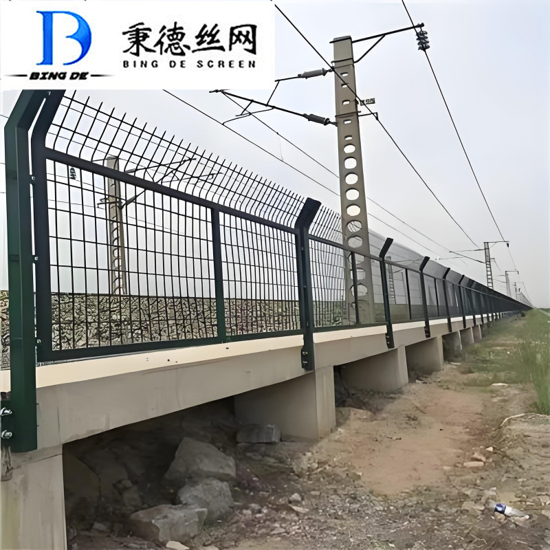 铁路护栏 高架桥下防护栏公路框架围栏 8001铁路护栏防护隔离栅栏