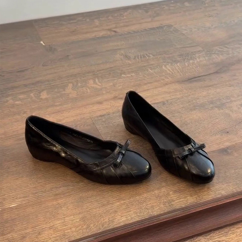 Trendy~ Round-toe French-style bow shallow ballet flats, versatile for commuting, slip-on height-increasing women's shoes Trendy~ Round-toe French-style bow shallow ballet flats, versatile for commuting, slip-on height-increasing women's shoes