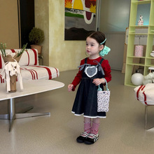 韩国童装2025秋季新款韩系女童立体爱心格子拼接蝴蝶结牛仔背带裙