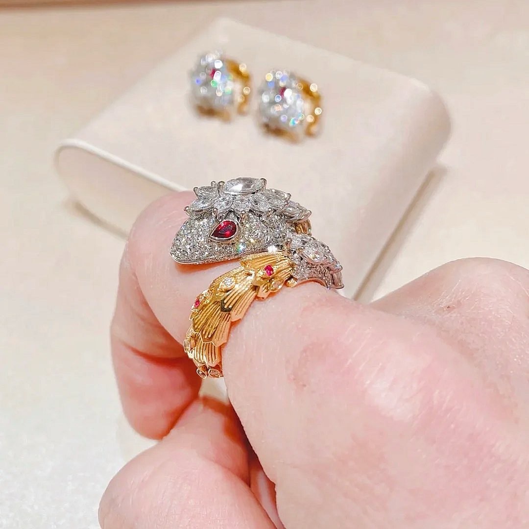 All-over S925 silver inlaid snake ring, a popular classic, fashionable, unique, trendy, versatile and stylish design