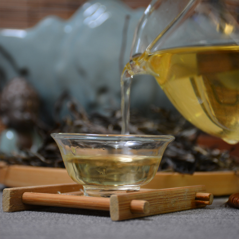 雲南孟海布朗山マンシン龍プーアル茶生茶 春茶プーアル茶葉 プーアル生茶500g