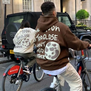 �羳���lTravis ScottС����ʽ�͹���������l����ĸӡ���Bñ�l��