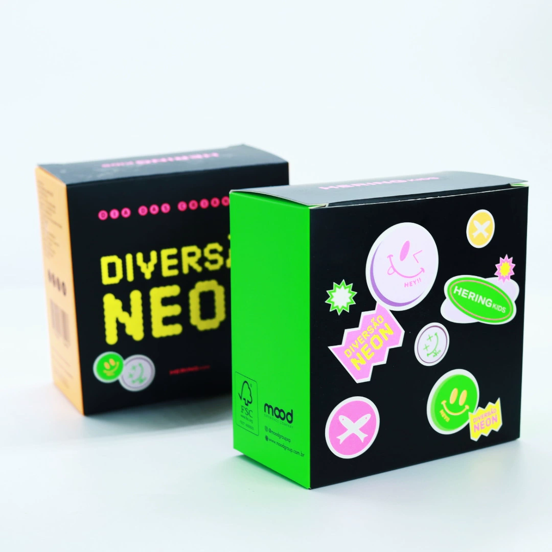 Очень жесткая цветная коробка для самолета, изготовленная на заказ прямоугольная доска для бумаги, гофрированная упаковка, экспресс-коробка, картонная коробка, упаковочная коробка, изготовление на заказ