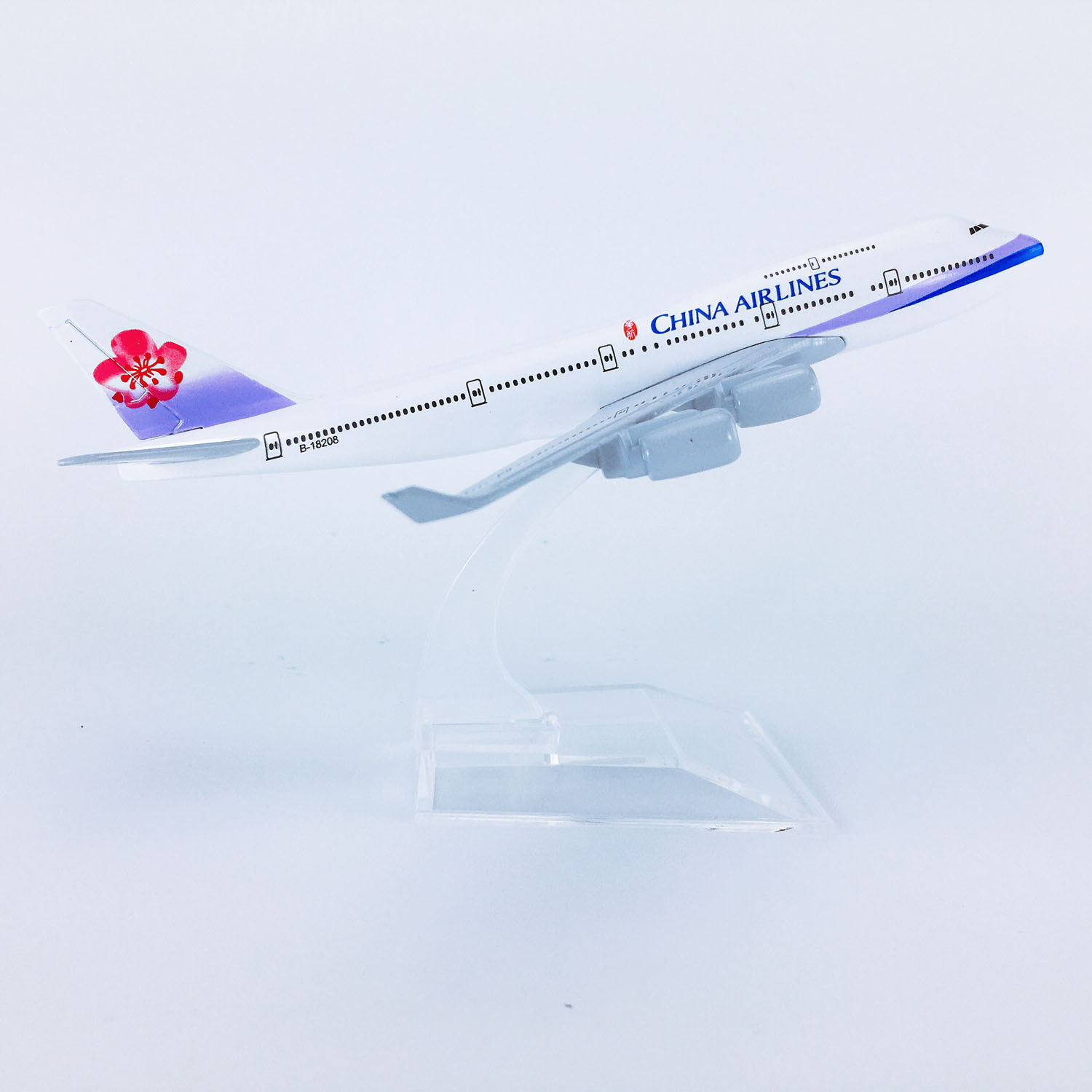 B747-400台湾中华航空 16cm 主图1.JPG