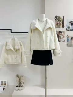 冬日暮雪 羊羔毛环保皮草拼接毛呢外套女秋冬短款羊毛大衣
