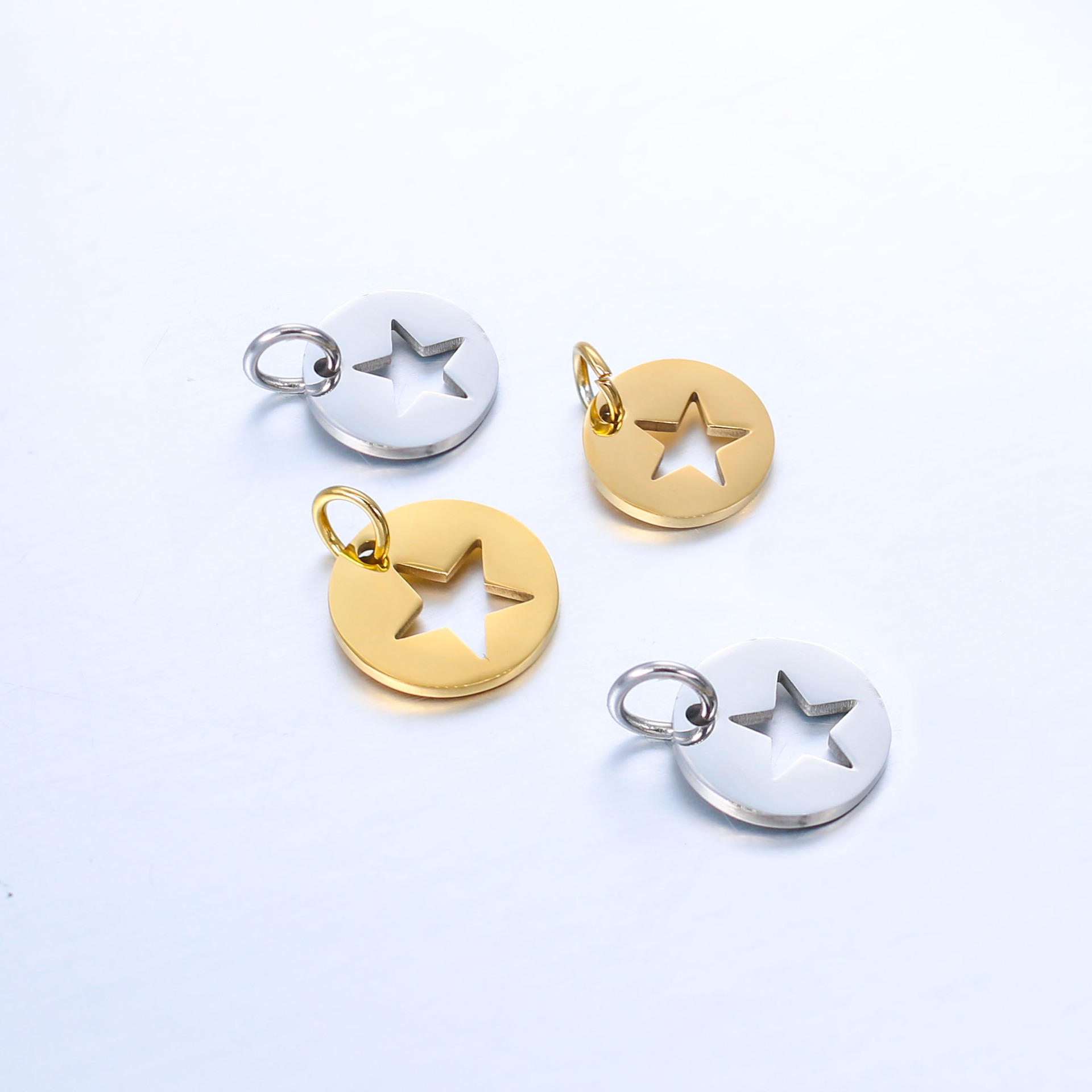 DOOYIO 5 Stück Edelstahl rund hohl fünfzackig Stern Charms Anhänger DIY Ohrringe Halskette Armband Schmuckherstellung Zubehör – Detail 3