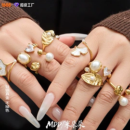 耳环;项链;首饰套装